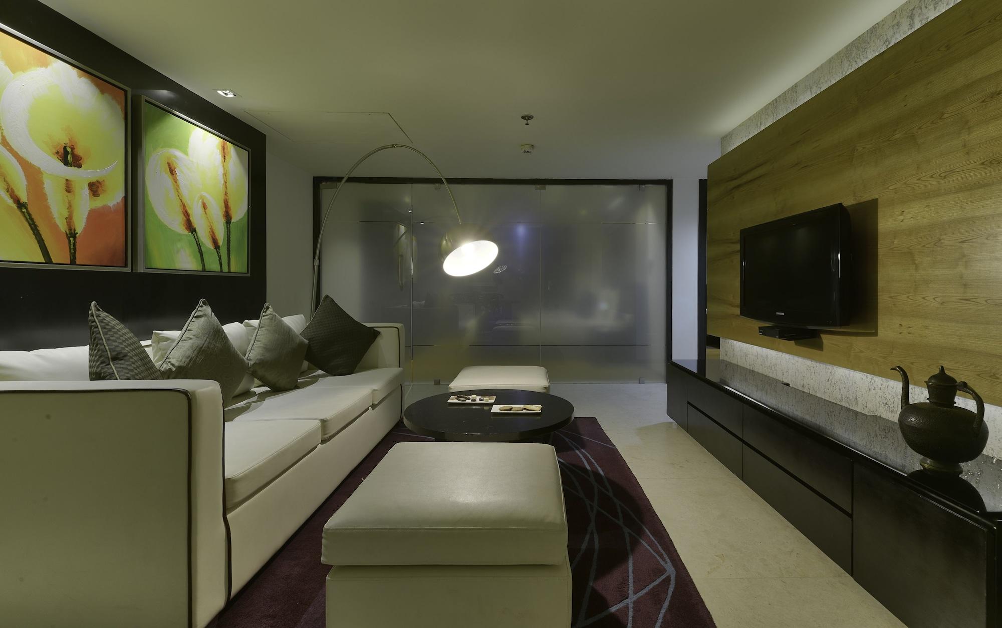 Davanam Sarovar Portico Suites Μπανγκαλόρ Εξωτερικό φωτογραφία