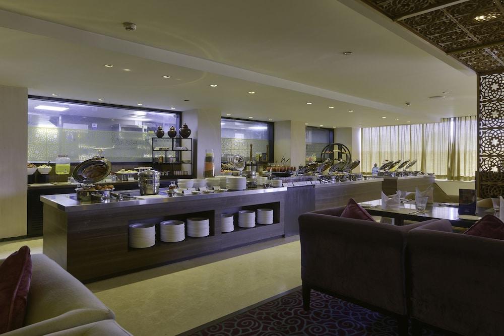 Davanam Sarovar Portico Suites Μπανγκαλόρ Εξωτερικό φωτογραφία
